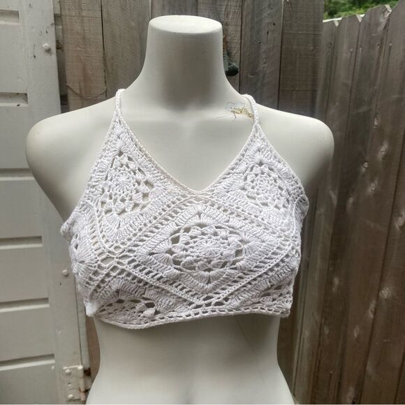 L.P.A. Gretchen Crochet Top size small - Picture 5 of 8